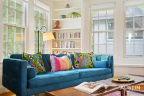 Charming Vintage House in Zilker with Hot Tub and Parking